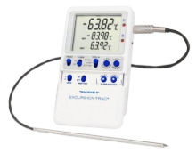 Picture of Platinum RTD Datalogging Thermometer with 1 Probe