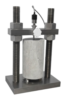 Picture of CTE Measuring Frame with LVDT